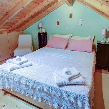 Luminous 2Bd Stone Apt In The Alleys Of Corfu Town Bagian luar foto