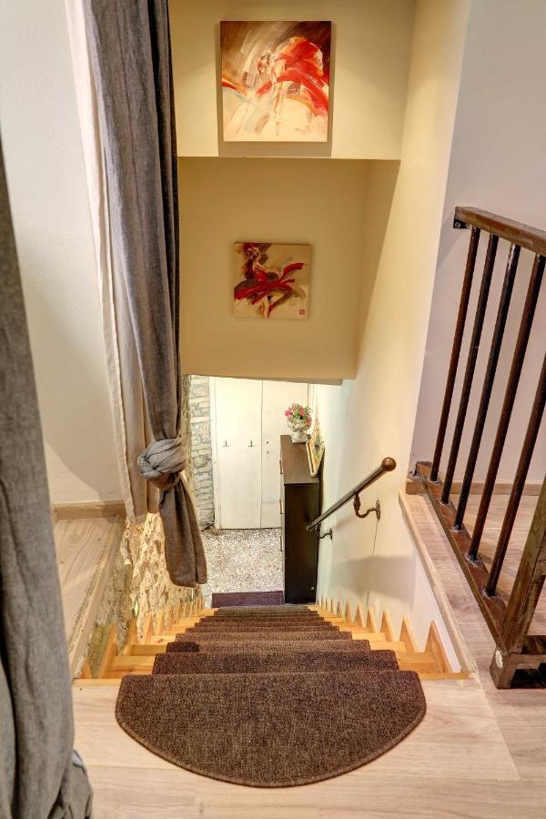 Luminous 2Bd Stone Apt In The Alleys Of Corfu Town Bagian luar foto